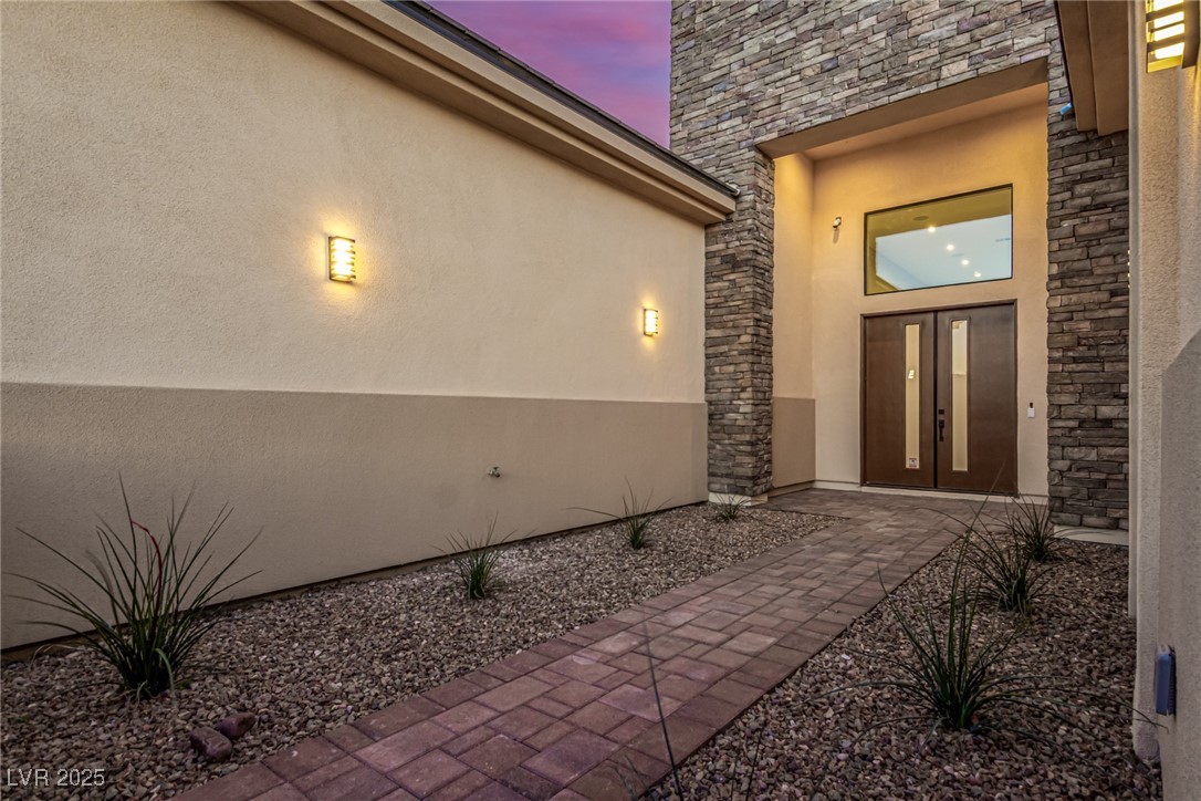 7062 Maverick Street Property Photo 2