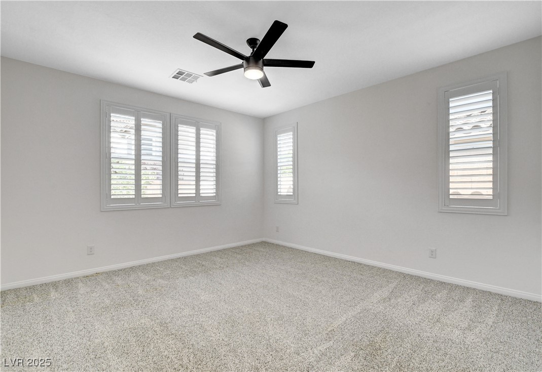 10182 Skye Run Avenue Property Photo 17