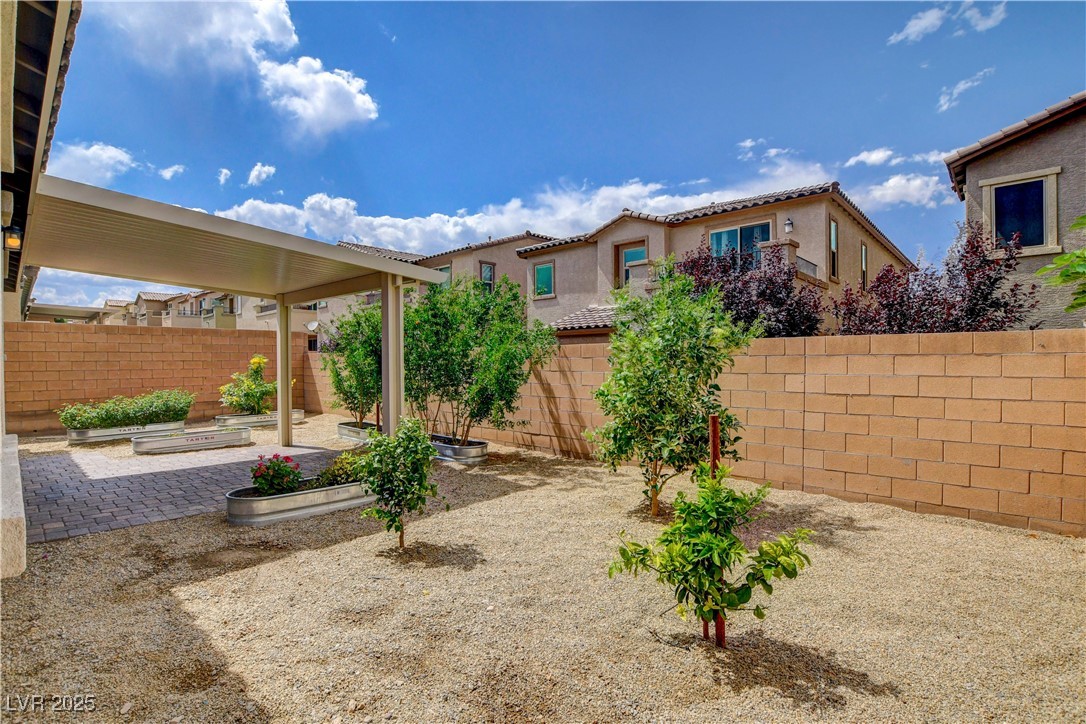 10182 Skye Run Avenue Property Photo 33
