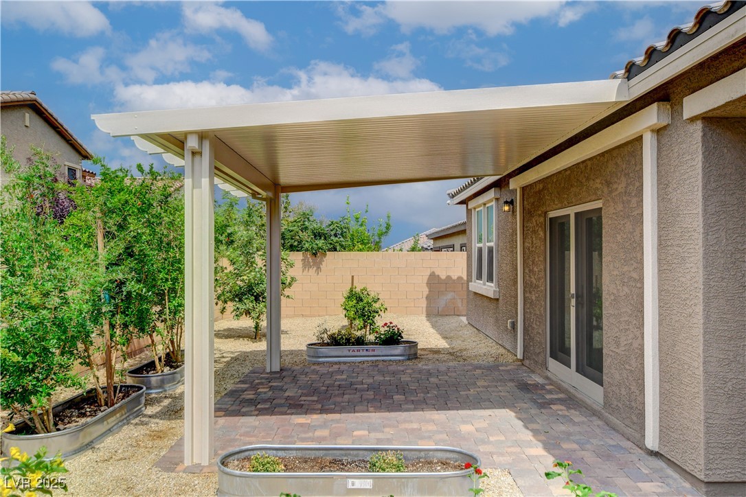 10182 Skye Run Avenue Property Photo 43