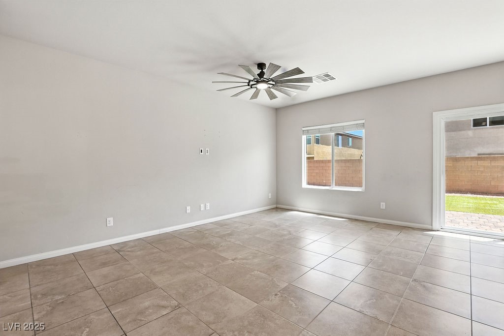 4039 Beech Fern Avenue Property Photo 23