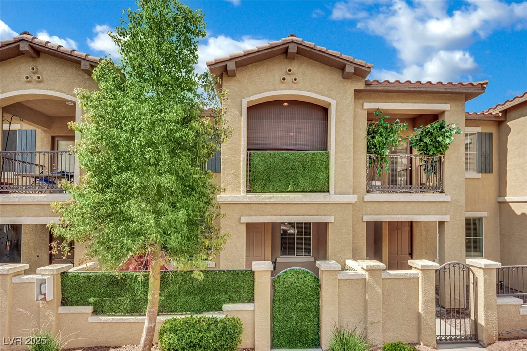 1525 Spiced Wine Avenue 12103 Property Photo 1