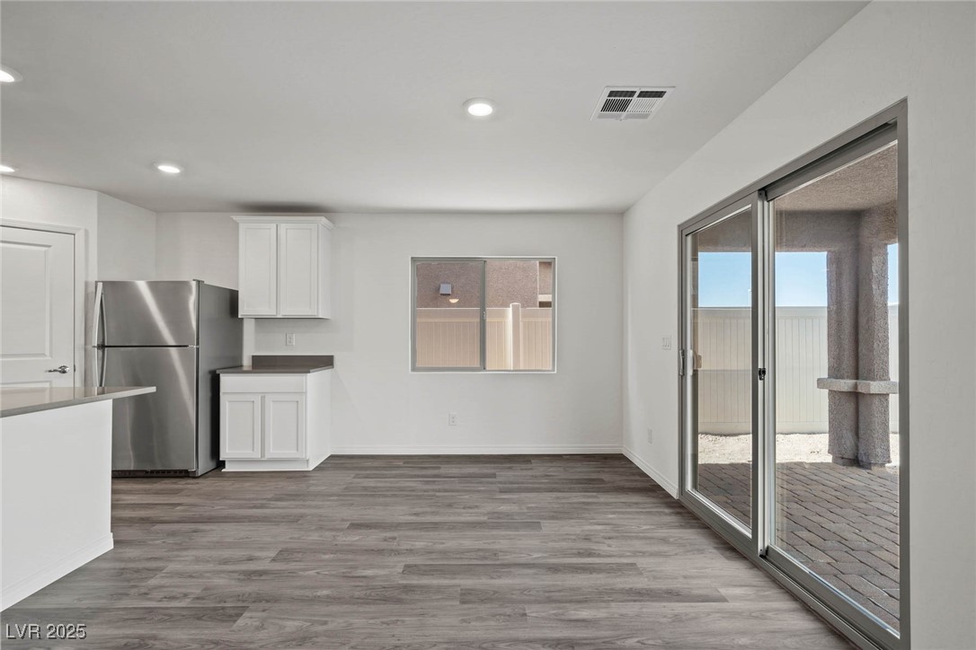 4245 Gold Desert Street Property Photo 3