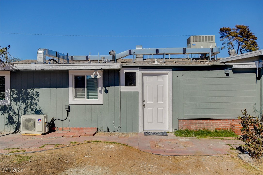 4619 Garden Place A Property Photo 1
