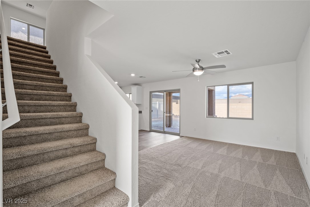 1705 Desert Path Avenue Property Photo 2