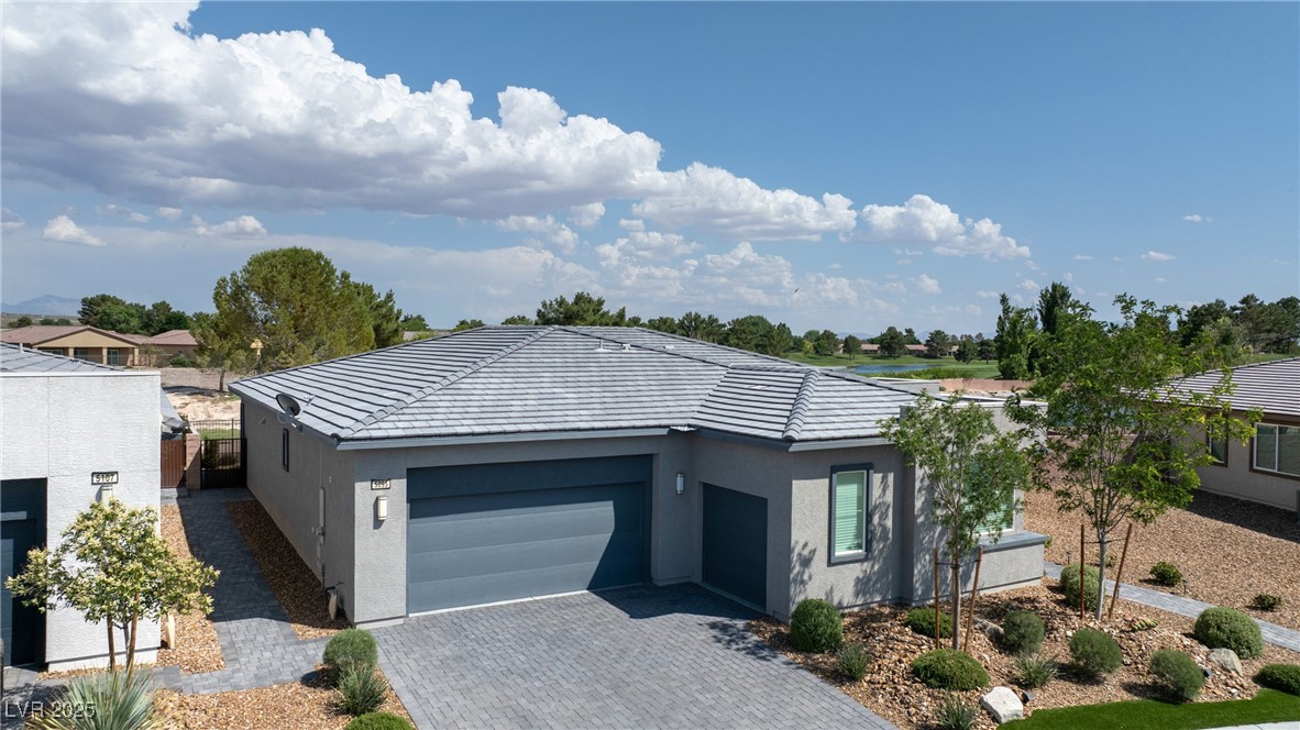 5095 East Long Leaf Court Property Photo 4