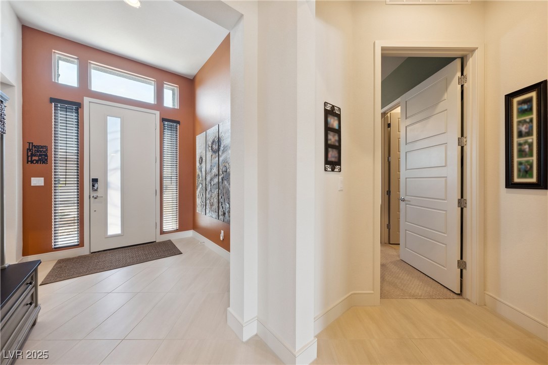 5095 East Long Leaf Court Property Photo 6