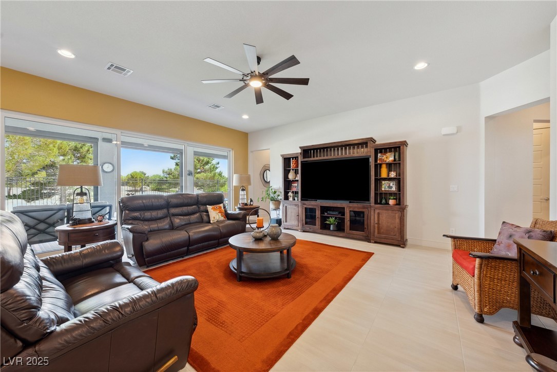 5095 East Long Leaf Court Property Photo 13