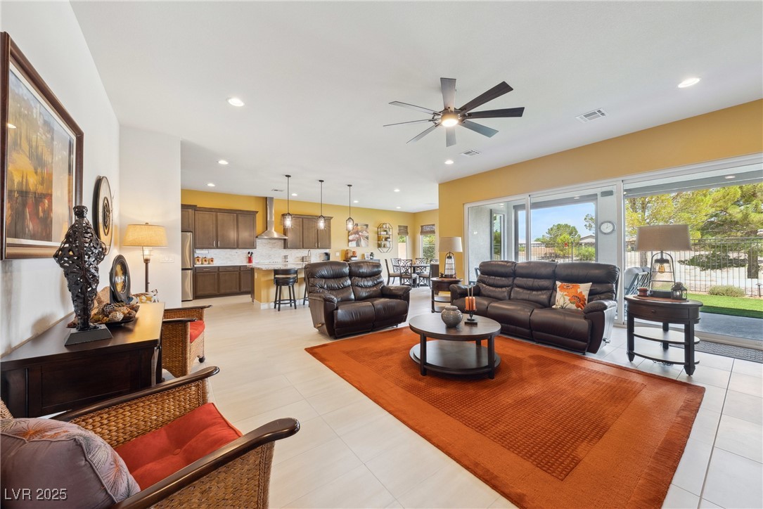 5095 East Long Leaf Court Property Photo 14