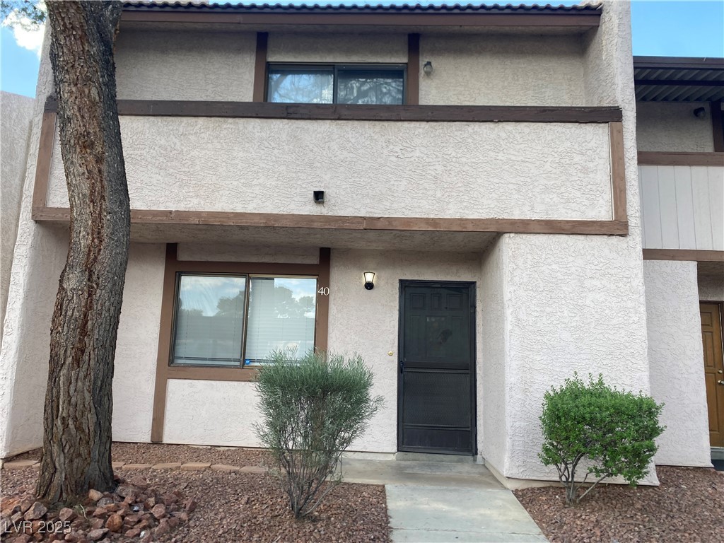 5252 Osman Court 40 Property Photo 1