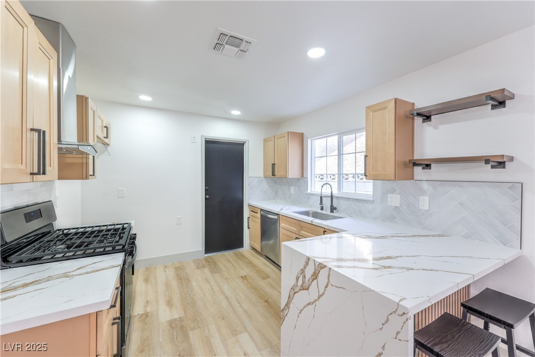 1805 Amboy Drive Property Photo 14
