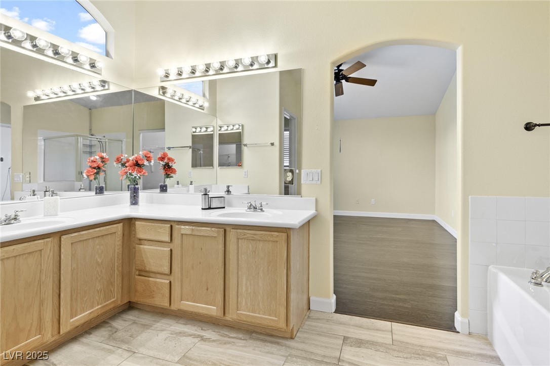 8221 Stoneheather Court Property Photo 30