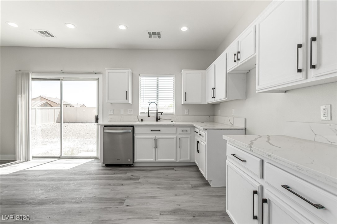 4028 Spring Line Street Property Photo 15