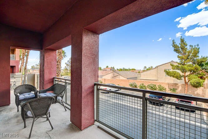 83 East Agate Avenue 207 Property Photo 4