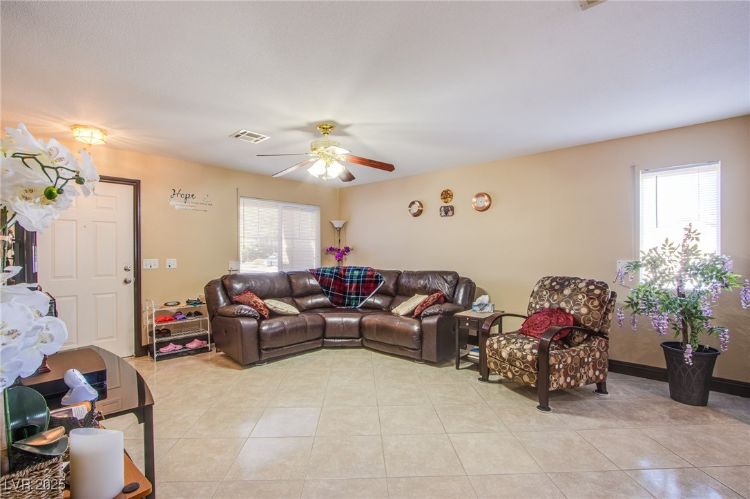 7801 Olympus Avenue Property Photo 8