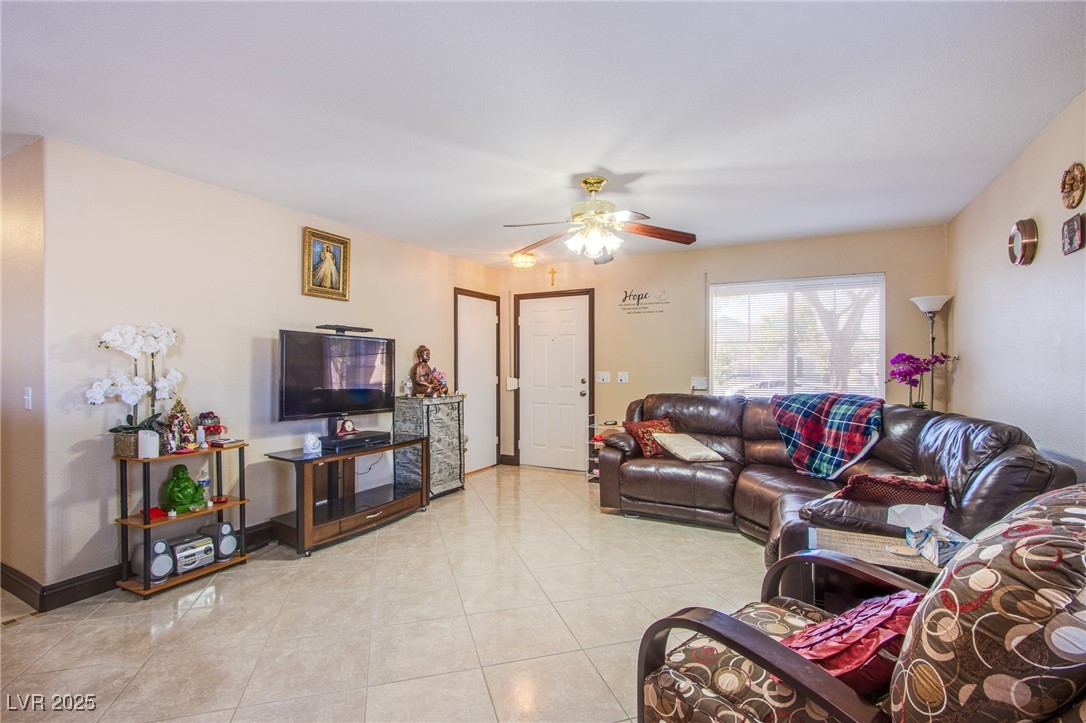 7801 Olympus Avenue Property Photo 9