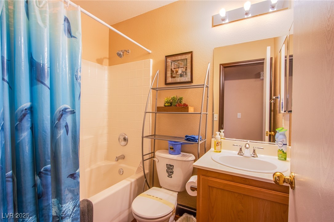 7801 Olympus Avenue Property Photo 18