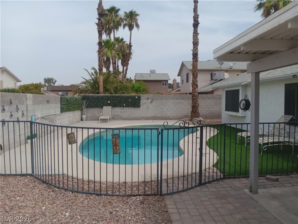 2690597 Property Photo 16