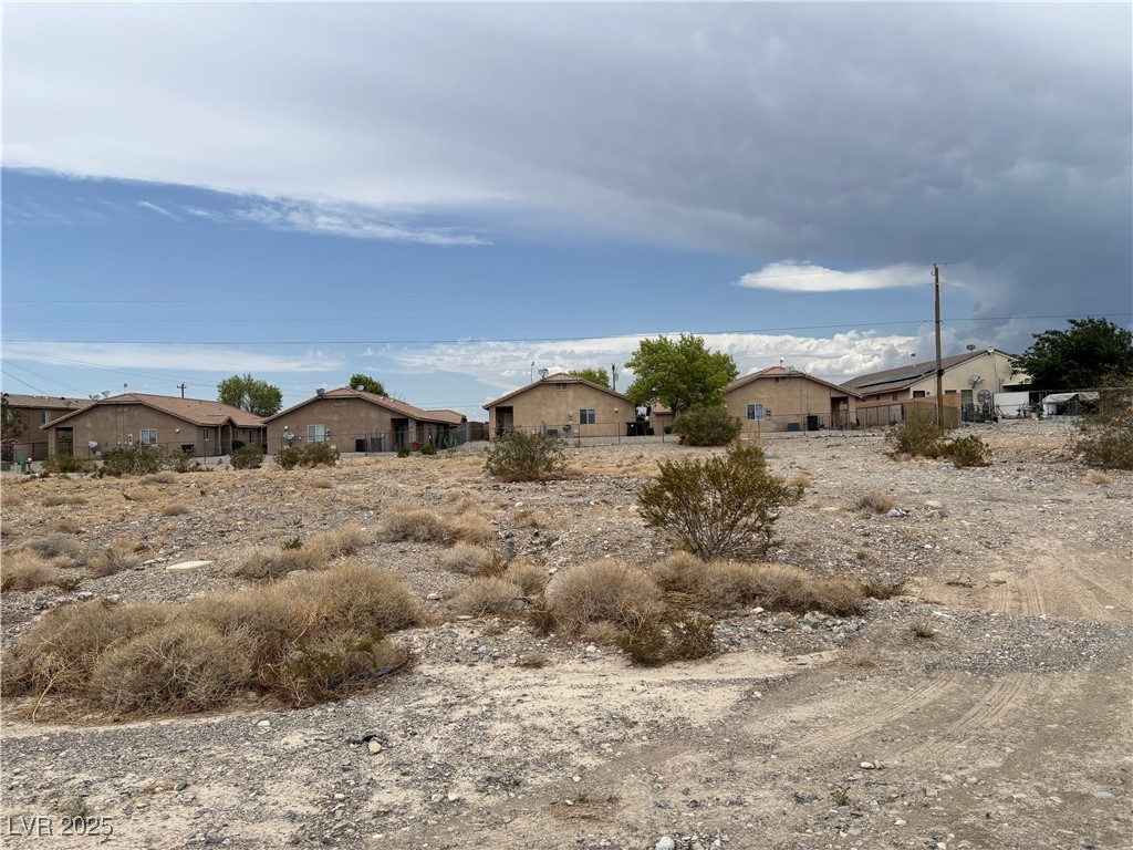 2521 East Bedrock Street Property Photo 2