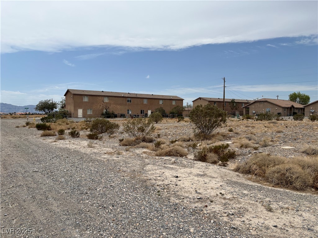 2521 East Bedrock Street Property Photo 3