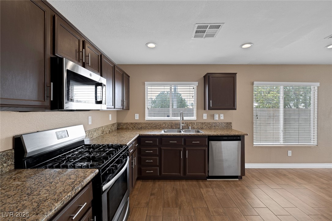 5816 Glory Canyon Way Property Photo 17