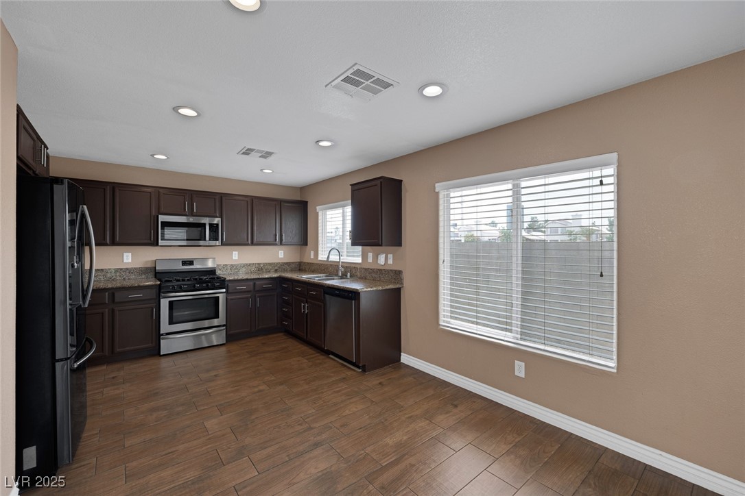 5816 Glory Canyon Way Property Photo 21