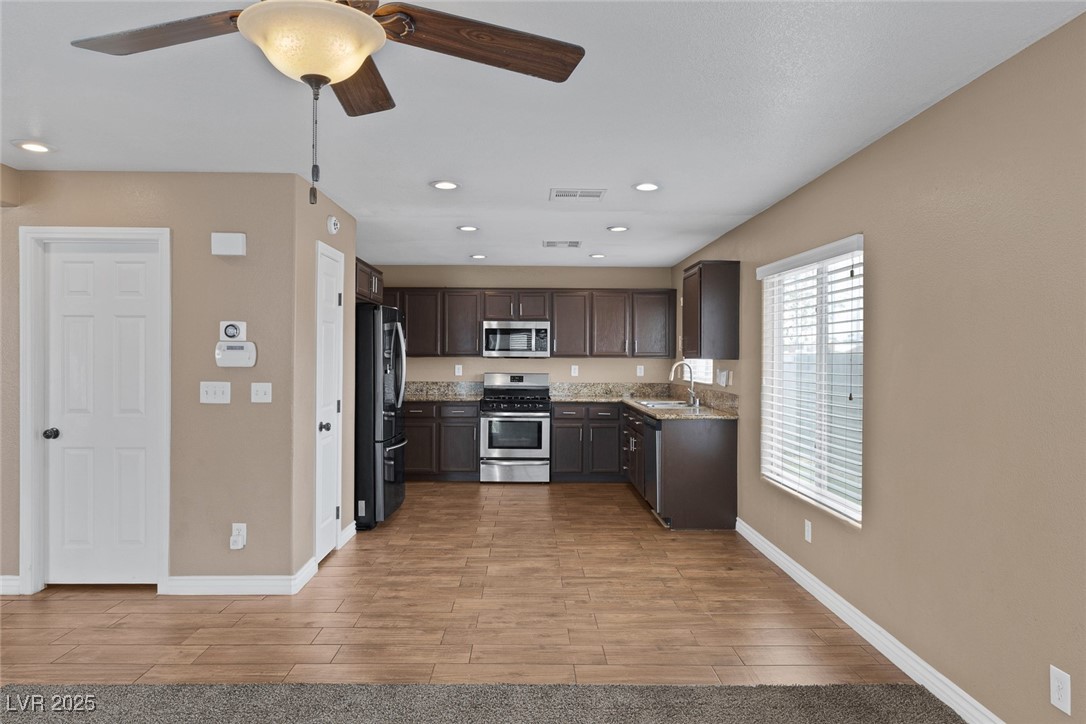 5816 Glory Canyon Way Property Photo 23