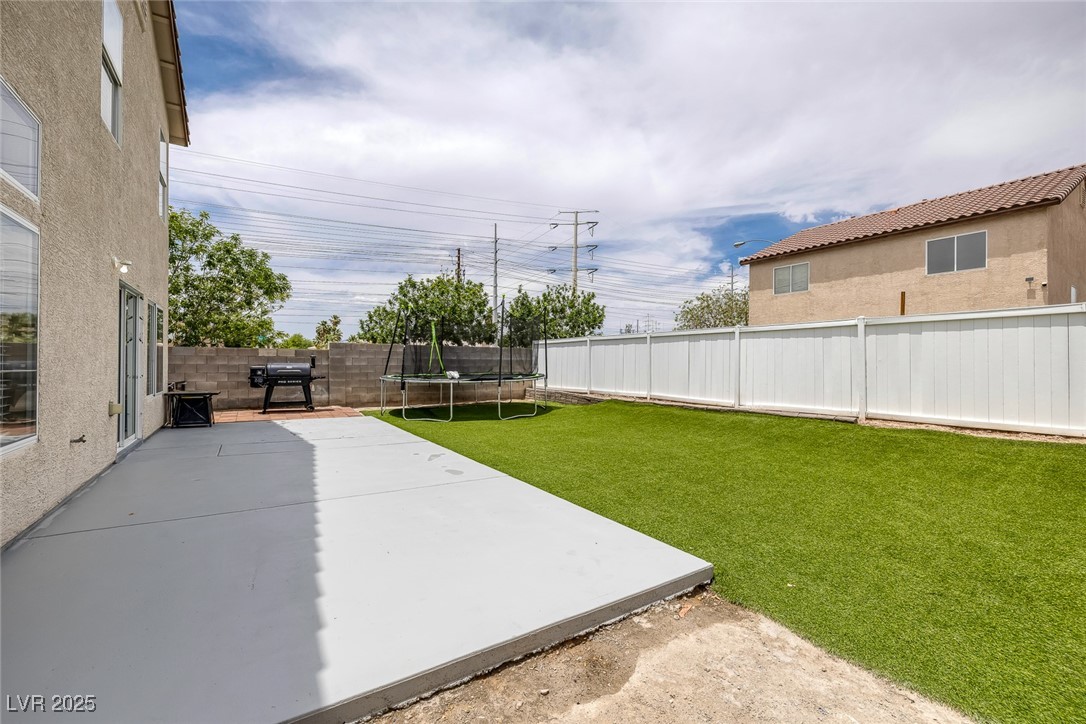 5816 Glory Canyon Way Property Photo 44