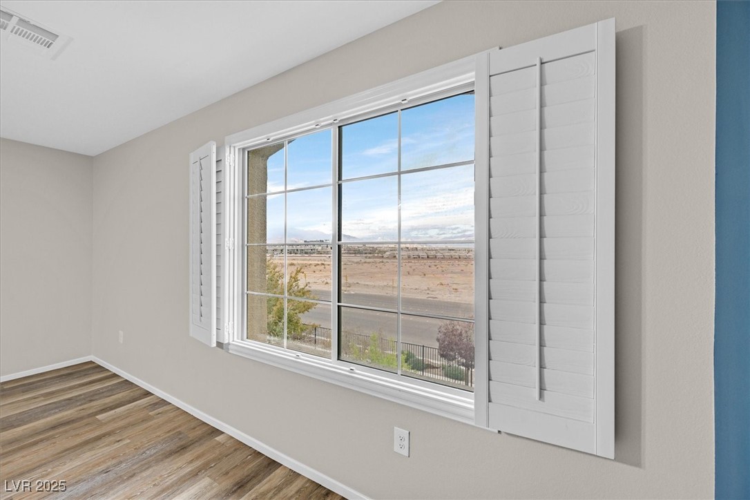 6110 Scarlet Leaf Street Property Photo 14