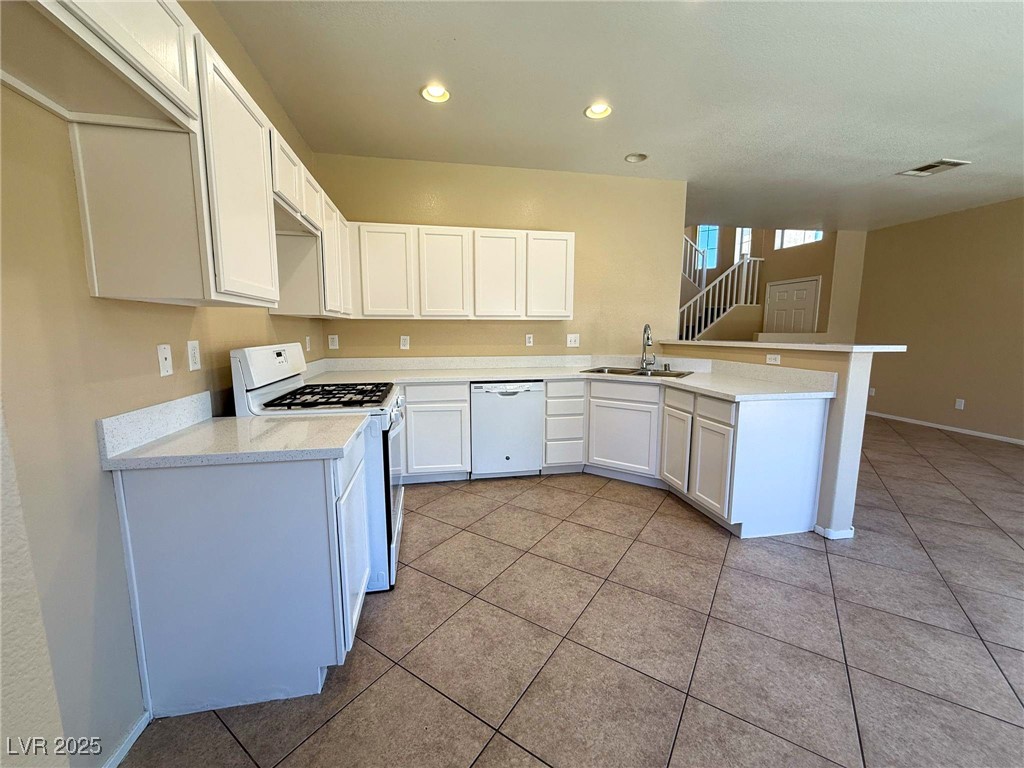 3736 Gallowtree Avenue Property Photo 7