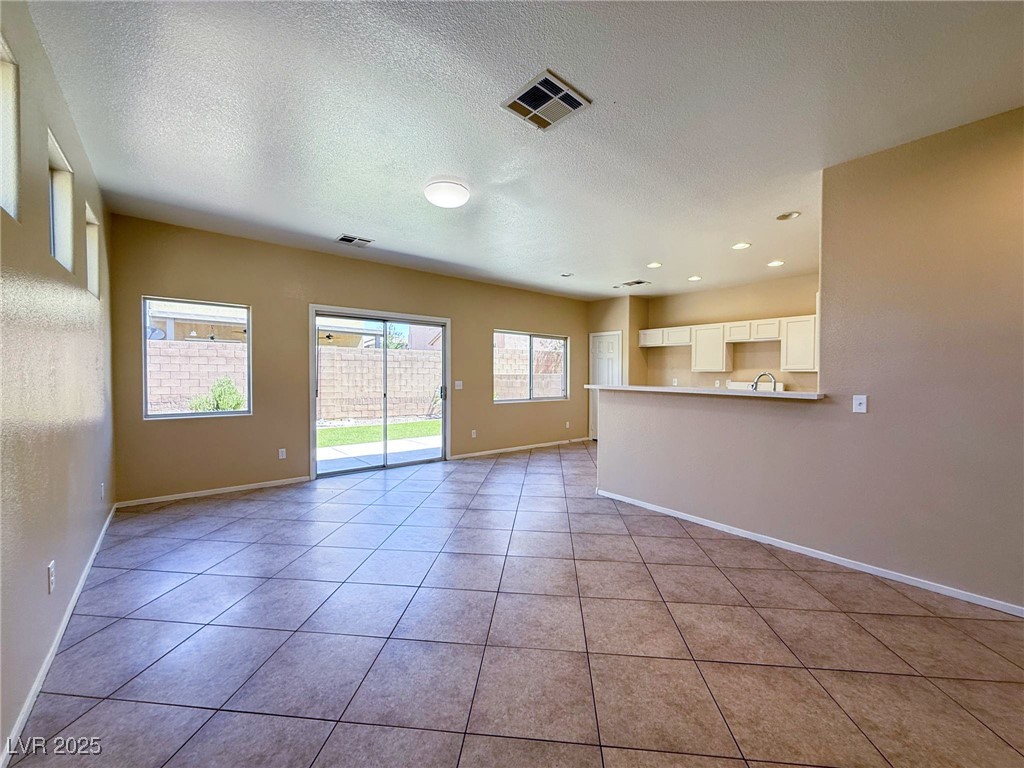 3736 Gallowtree Avenue Property Photo 8