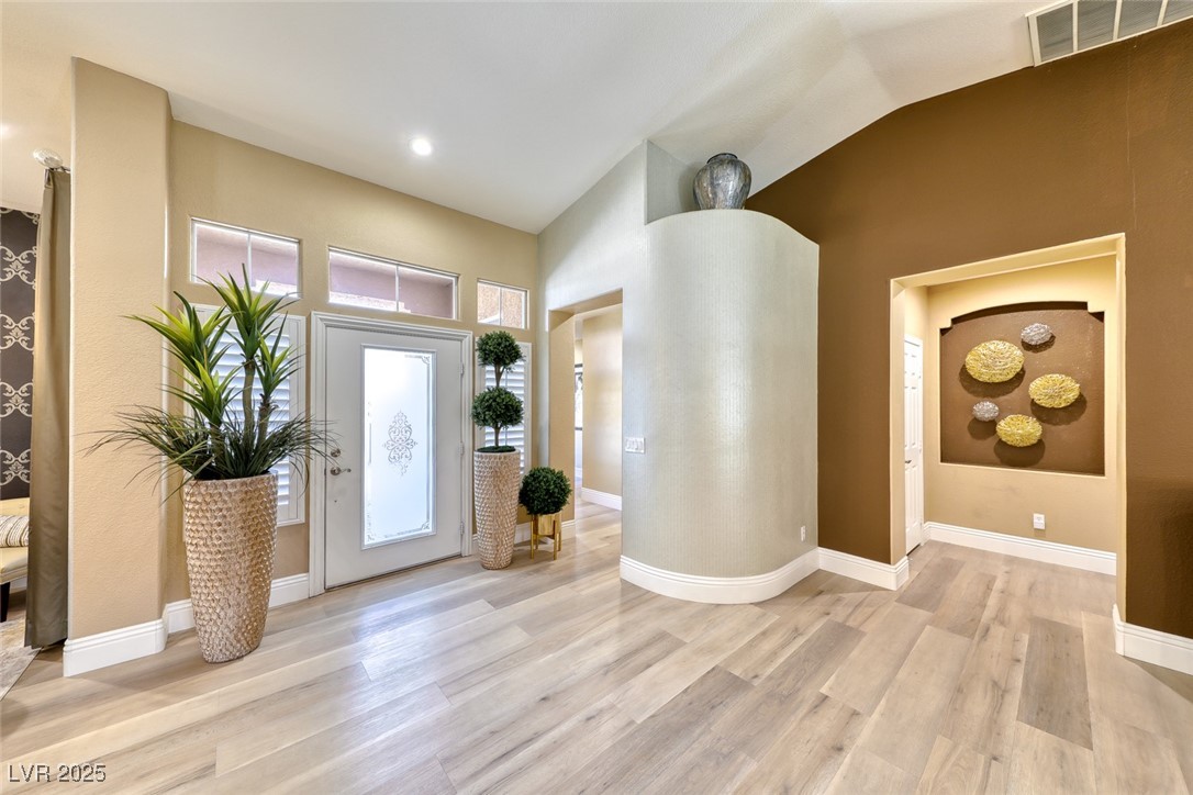 7311 Chaparral Cove Lane Property Photo 4
