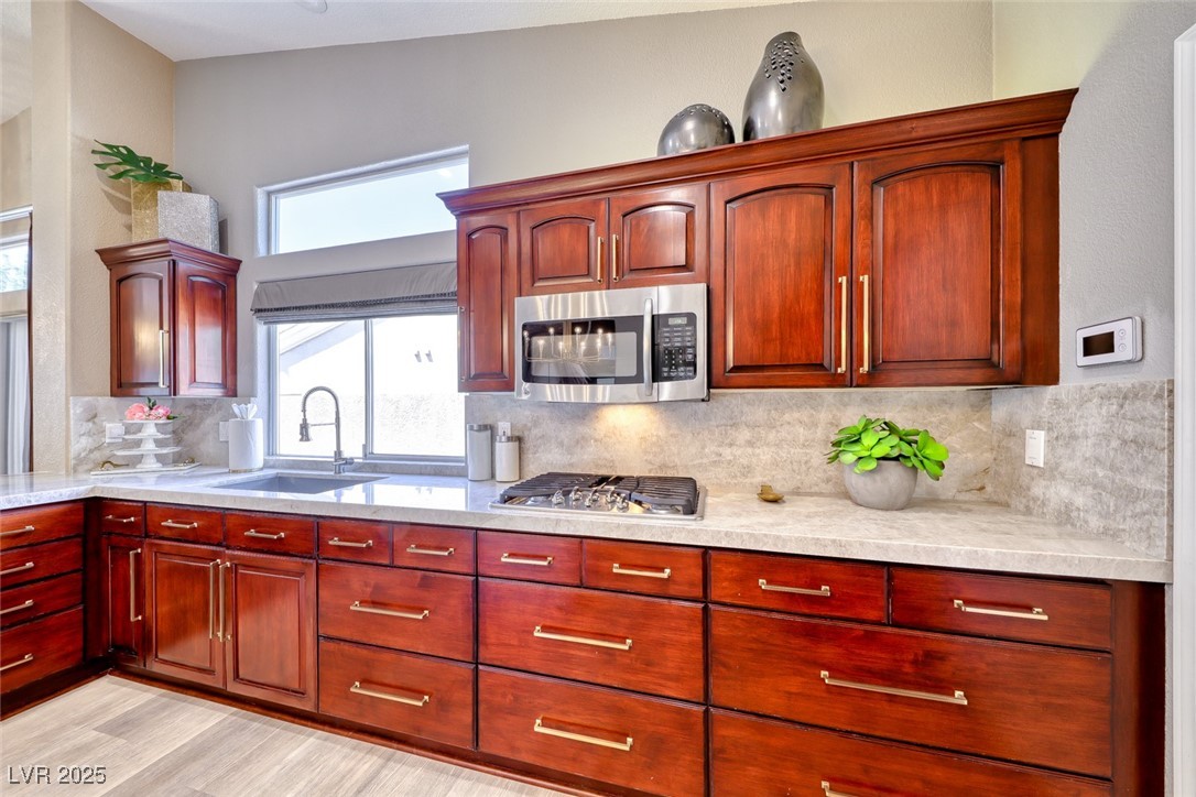 7311 Chaparral Cove Lane Property Photo 18