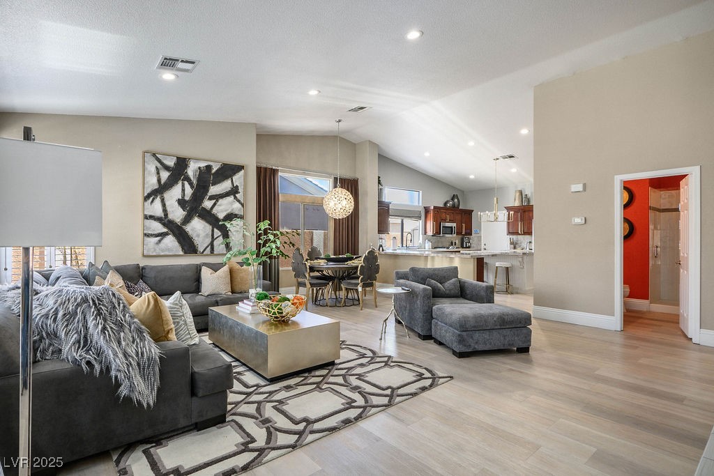 7311 Chaparral Cove Lane Property Photo 31