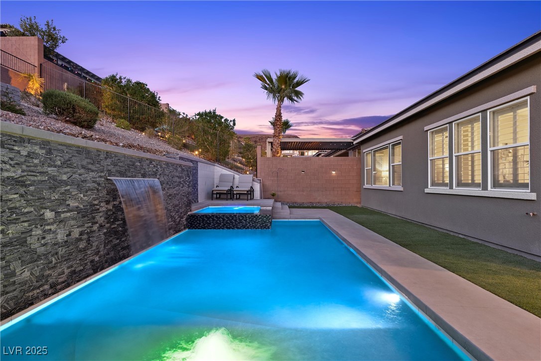 18 Via Tiberina Property Photo 1