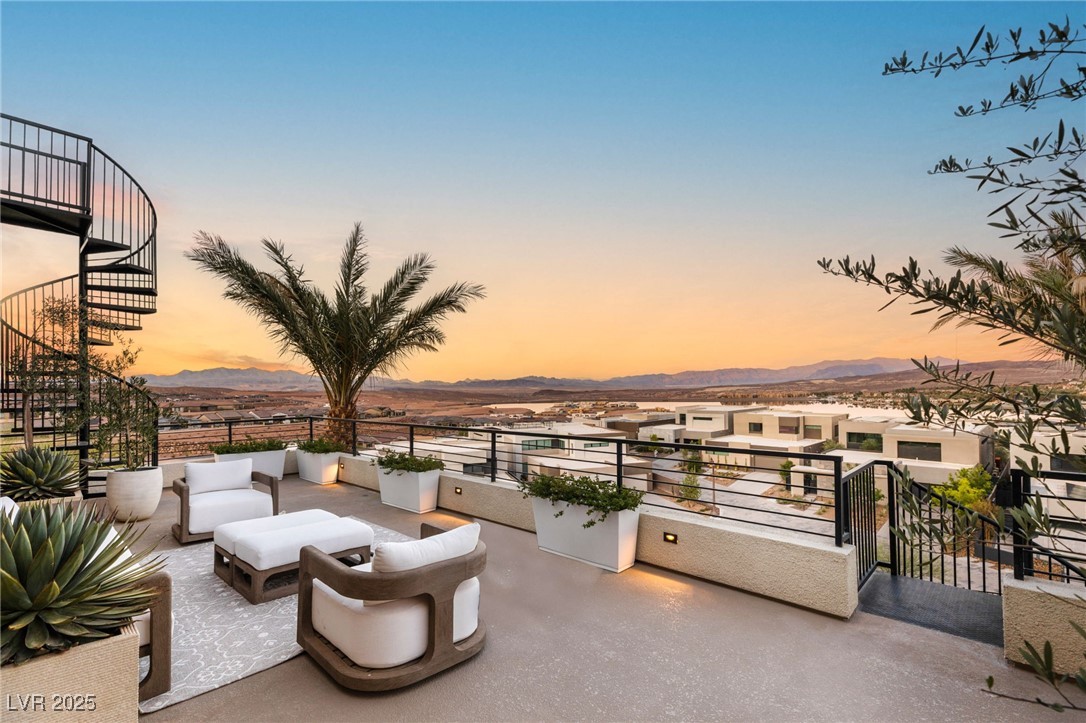 12 Desert Lake Lane Property Photo 49