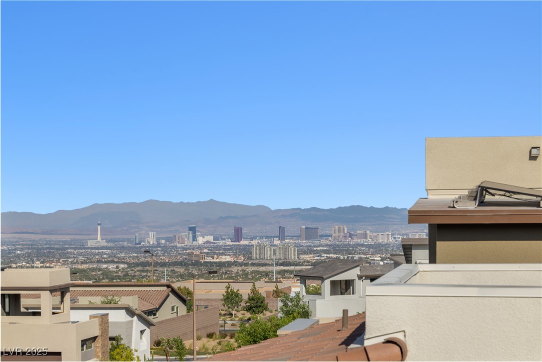 12039 Rockview Point Street Property Photo 15