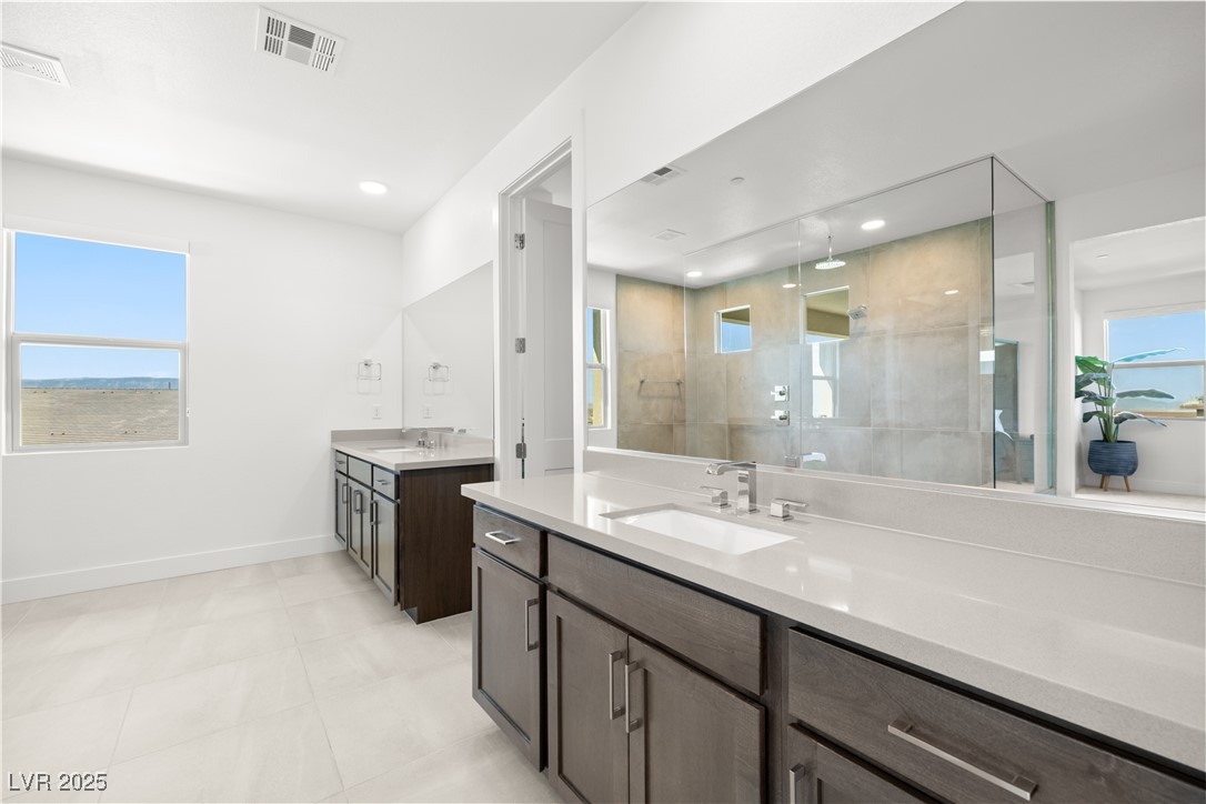12039 Rockview Point Street Property Photo 22