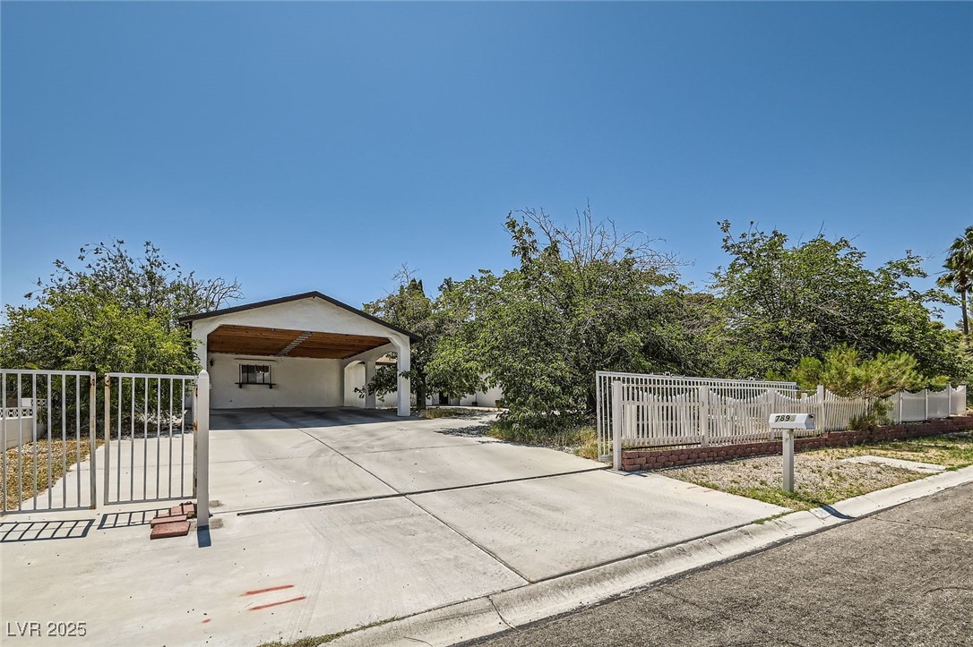7898 Wishing Well Road Property Photo 1