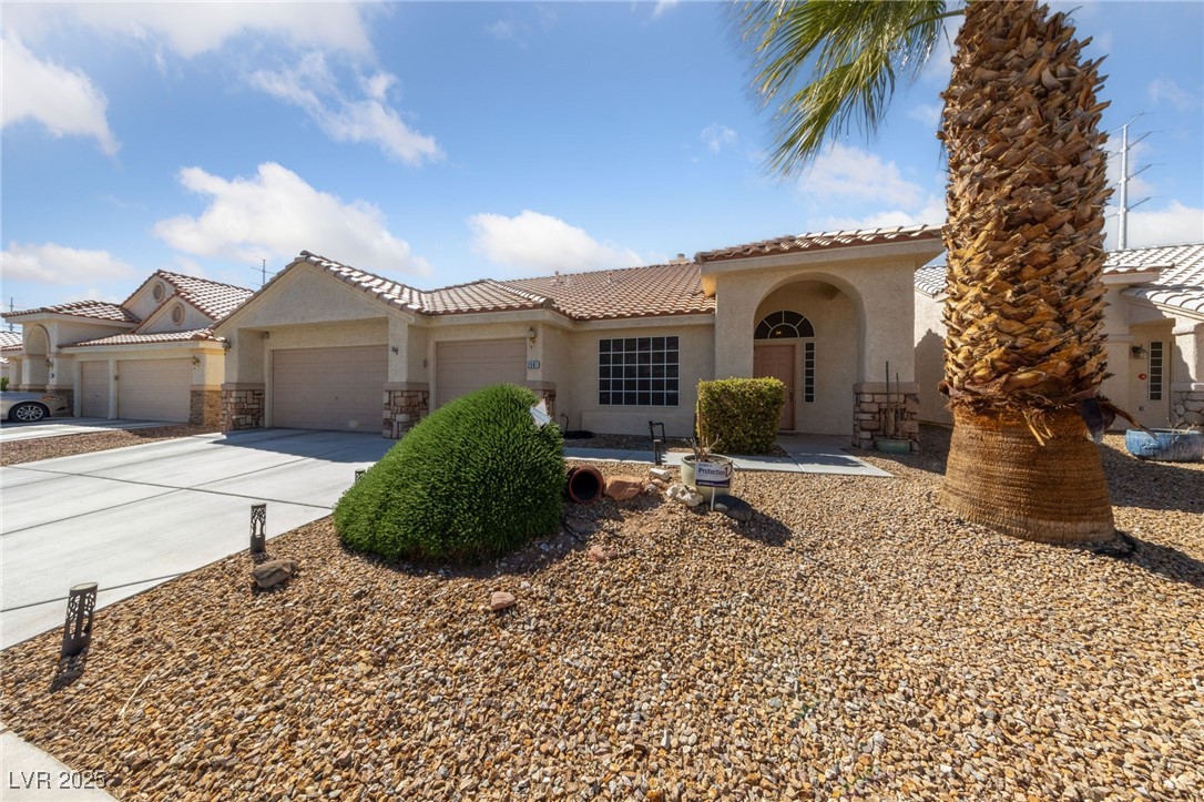 3561 Yorba Linda Drive Property Photo 2