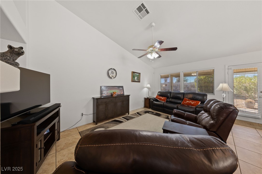 3561 Yorba Linda Drive Property Photo 14