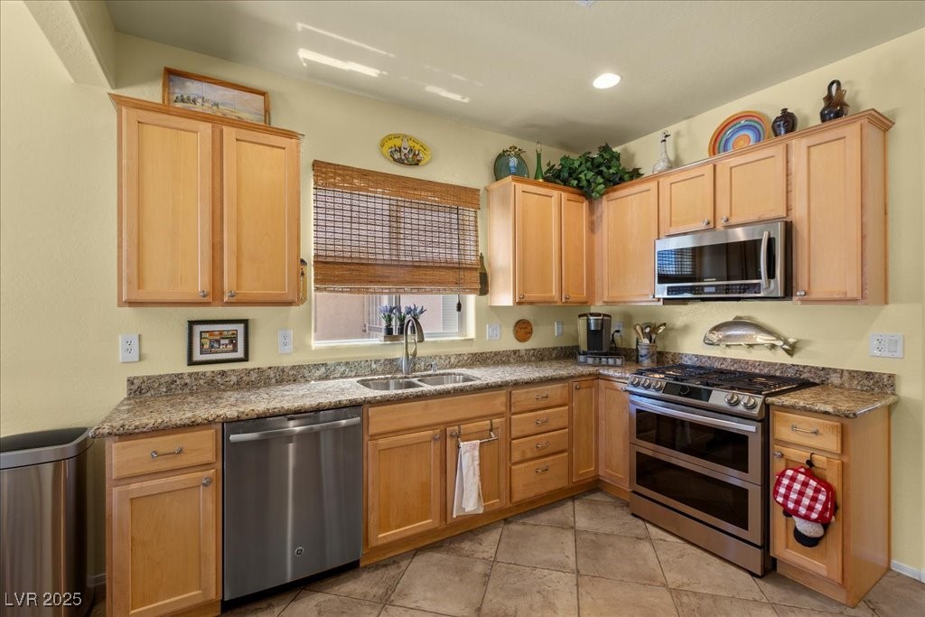 7817 Homing Pigeon Street Property Photo 10