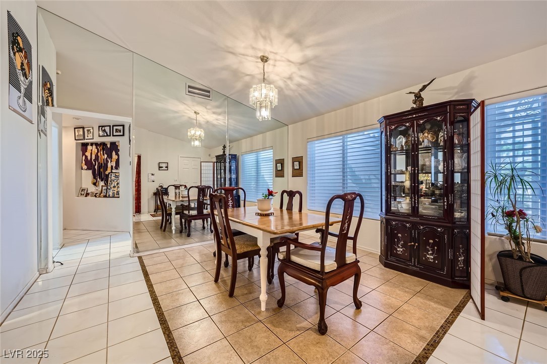 2401 Ocean Edge Court Property Photo 11