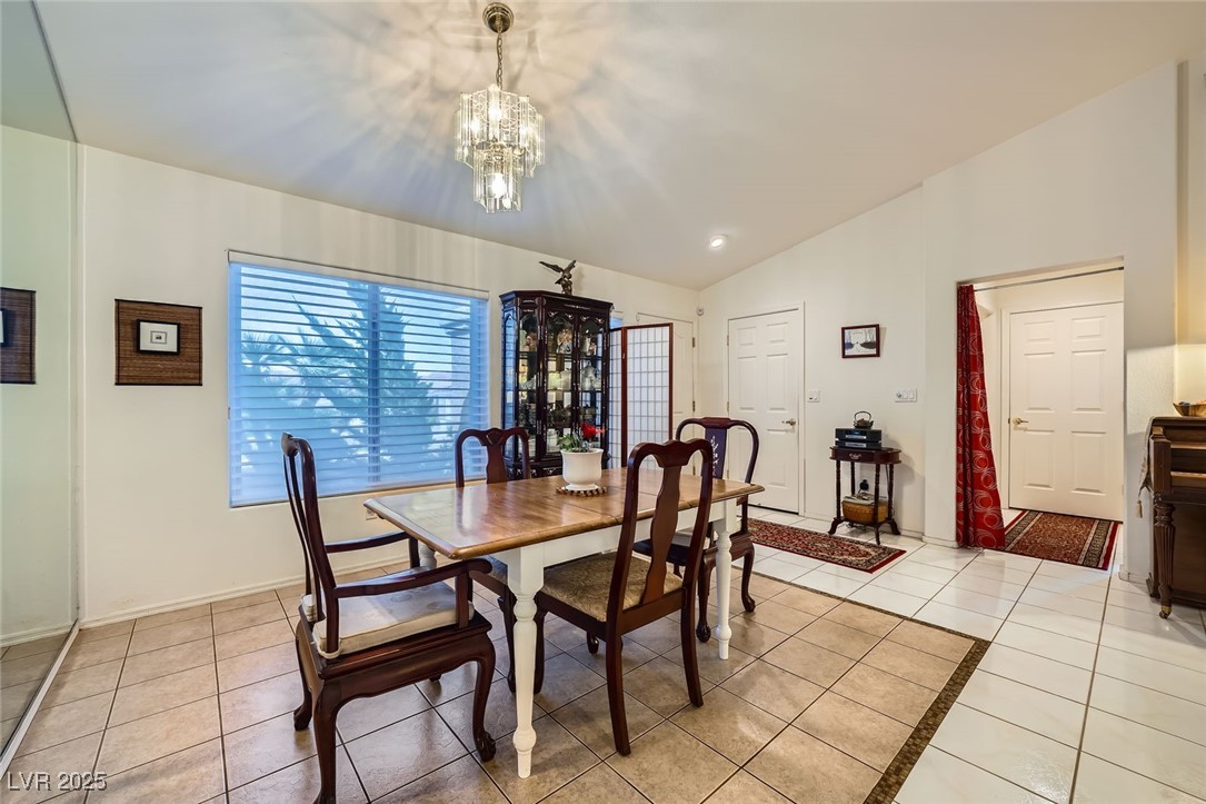 2401 Ocean Edge Court Property Photo 12