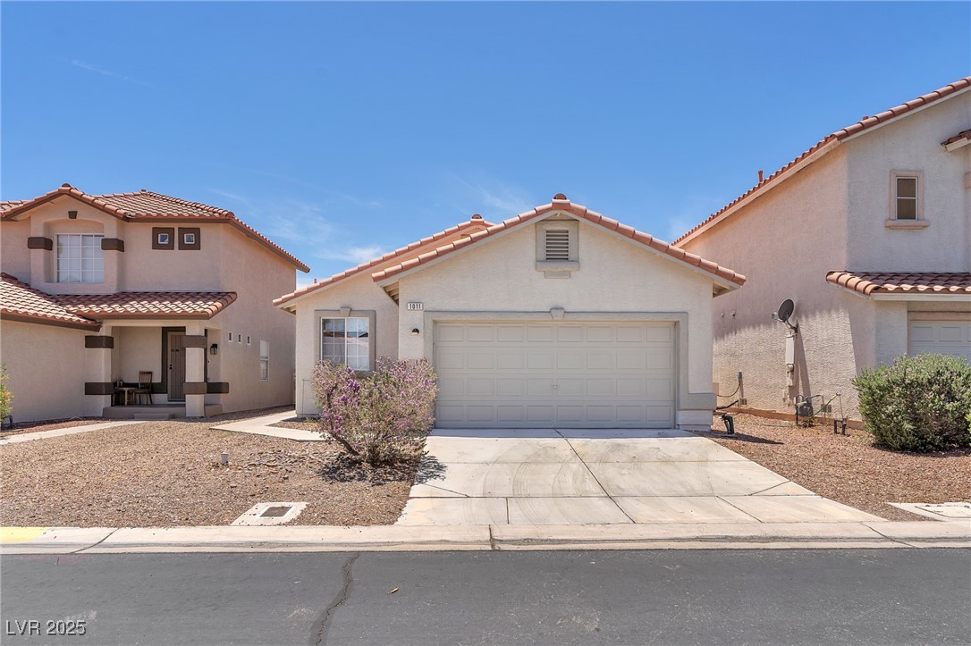 1011 Dancing Vines Avenue Property Photo 1