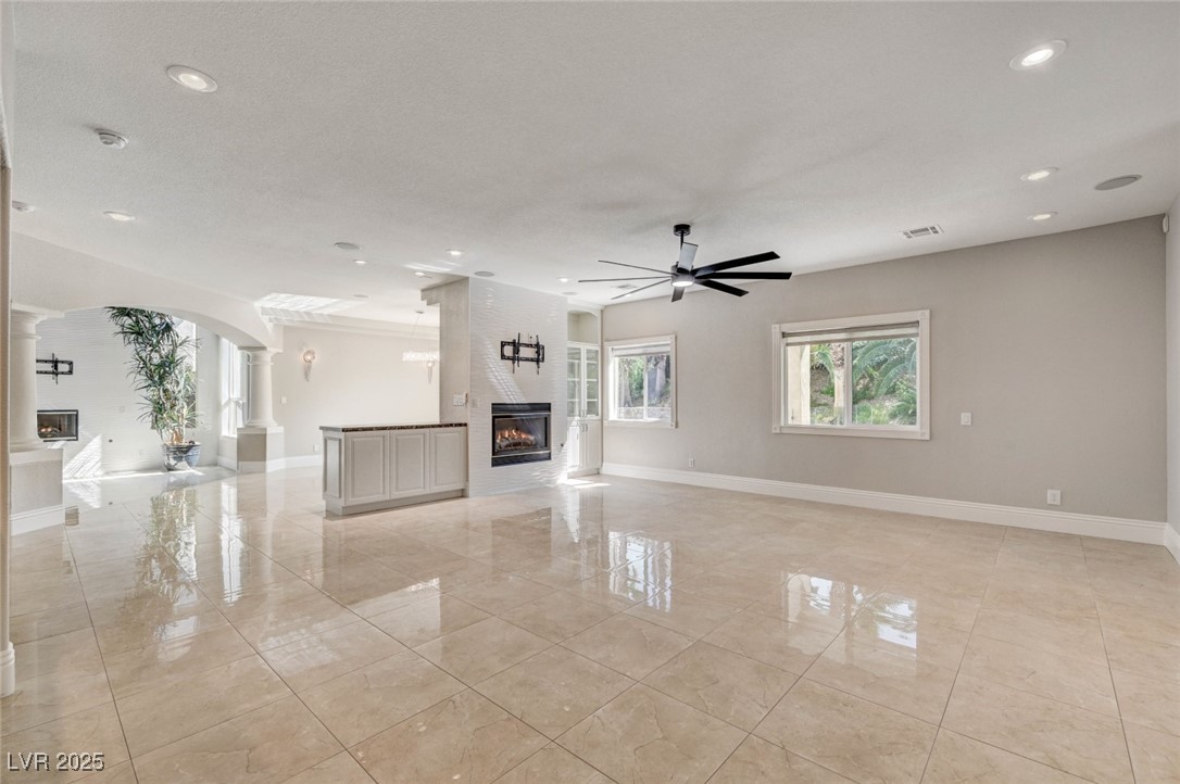 9813 Edgeview Place Property Photo 42