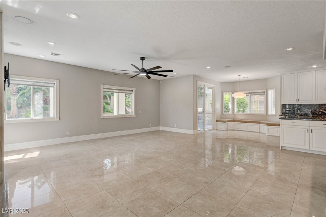 9813 Edgeview Place Property Photo 43