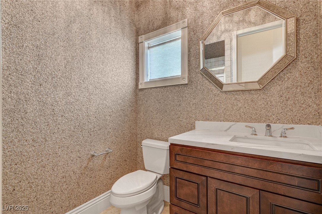 9813 Edgeview Place Property Photo 63