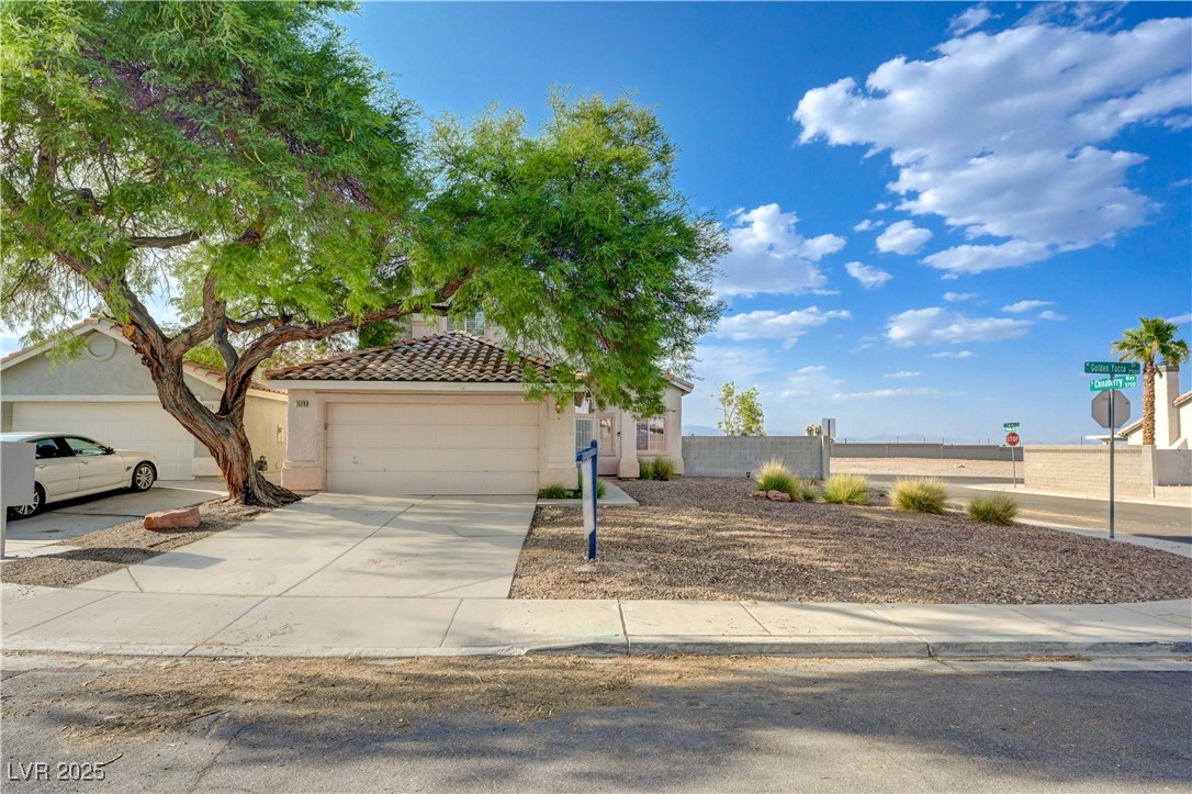 7528 Golden Yucca Drive Property Photo 2