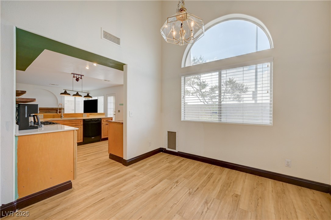 7528 Golden Yucca Drive Property Photo 28
